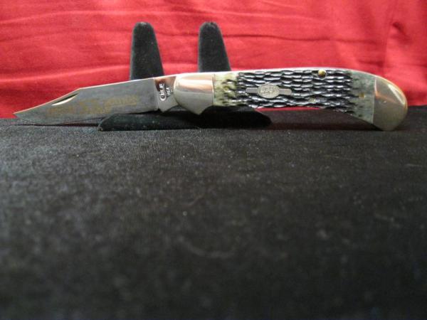 Case 1998 2-Dot Limited Edition 1 of 2500 61100 SS Knife . Never been used. Case 1998 2-Dot Limited Edition 1 of 2500 61100 SS Knife . Never been used.