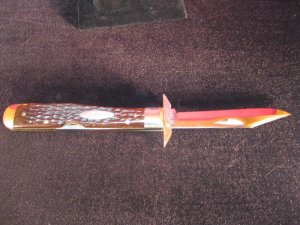 Case 5 Dot 1975 6111 1/2L 1 blade Cheetah Knife . 