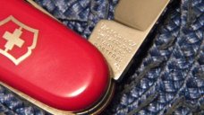 Victorinox Switzerland Stainless Rostfrei Red Recruit Officier Suisse Swiss Army Knife - NIB