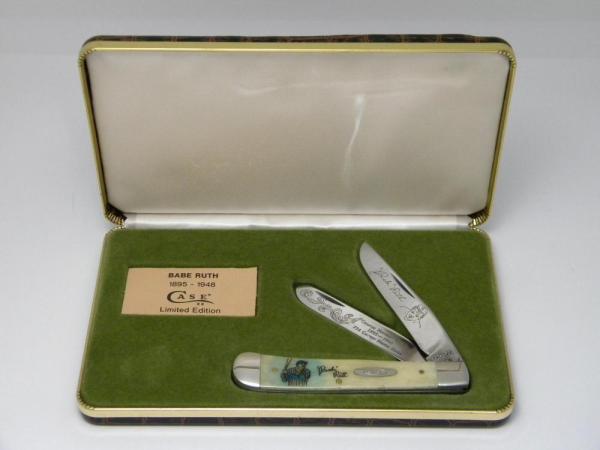 Case XX USA 6 Dot (1984) Scrimshawed Bone Babe Ruth New Grind Trapper Knife in Box