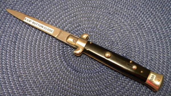 Rostfrei 8 5/8" Horn Button Close Italian Stiletto Switchblade Knife