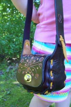 Custom Leather Ladies Handbag - Dasher