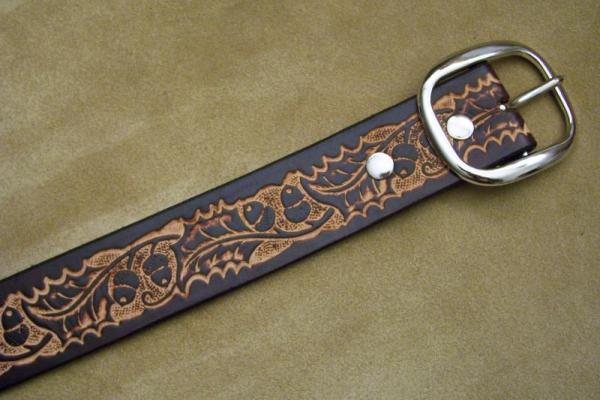 Custom Leather Belt With Tooled Oakleaf Acorns Custom Leather Belt With Tooled Oakleaf Acorns