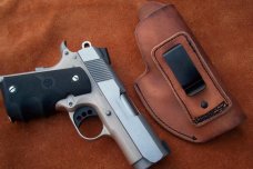 Custom Leather Inside Waist Band Tuckable Holster - Taurus,Glock,S&W,XD-9 - See Gun List Below