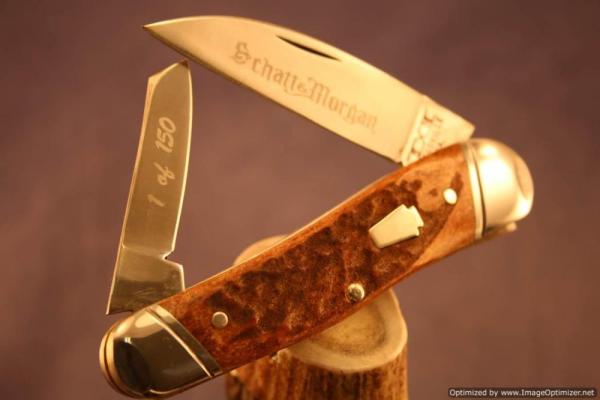 Schatt & Morgan #43 Jumbo Half Whittler Red Elk 1/150. #576 Schatt & Morgan #43 Jumbo Half Whittler Red Elk 1/150. #576