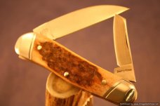 Schatt & Morgan #43 Jumbo Half Whittler Red Elk 1/150.   #576
