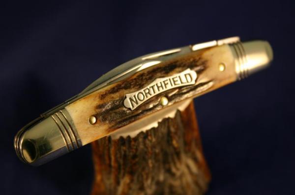 GREAT EASTERN CUTLERY COURTHOUSE NORTHFIELD KNIFE #34 GREAT EASTERN CUTLERY COURTHOUSE NORTHFIELD KNIFE #34
