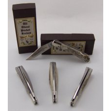 2011 AAPK Club Knife - Whitetail Deer Antler 3 3/4" Pinchlock - D2 Steel Blade