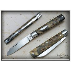 Todd Davison Custom California Buckeye Burl Folder. #1477