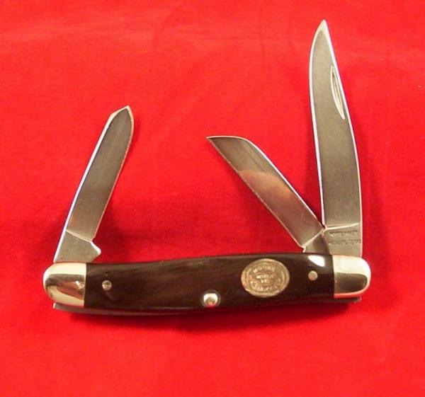 CAMILLUS MOORE MAKER 2300 2005 stockman Water Buffalo CAMILLUS MOORE MAKER 2300 2005 stockman Water Buffalo