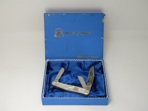 Edge Mark Solingen Germany History of Cutlery Knife Grinding Pearl Stockman Knife in Box