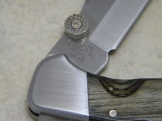 Rigid RG-21 Surgical Steel Japan Plain Edge Wood Large Lockback Thumb Stud Knife in Box
