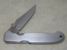 Rigid RG-22 Surgical Steel Japan Plain Edge Metal Large Lockback Thumb Stud Knife in Box
