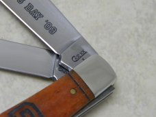 Case XX USA 2009 Smooth Bone 6254 "Happy Father's Day Dad" Trapper Knife in Tin Box