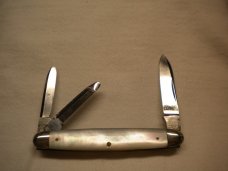 E.C. Simmons Keen Kutter St Louis - Pearl Handled Whittler Pattern #K309R - Circa 1868-1940