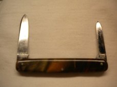 New York Knife - Long Pull Pen Knife - Multi Color Swirl Handles - Circa 1856-1931