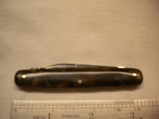 New York Knife - Long Pull Pen Knife - Multi Color Swirl Handles - Circa 1856-1931