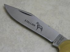 Parker Cut. Co. Japan Smooth Bone Wildlife Series "Stallion" Coke Bottle Folding Hunter Knife in Box