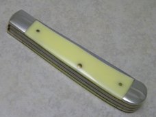 Case XX USA 4 Dot (1986) Yellow 3254 "Return of the Lady" Walking Liberty Half $ Trapper Knife