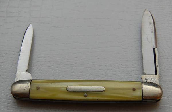 Landers, Frary and Clark Celluloid Pocket Knife (376)