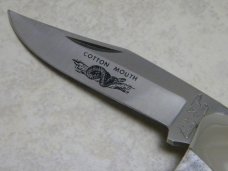 Frost Cutlery Japan Genuine Stag Cotton Mouth Lockback Knife in Box