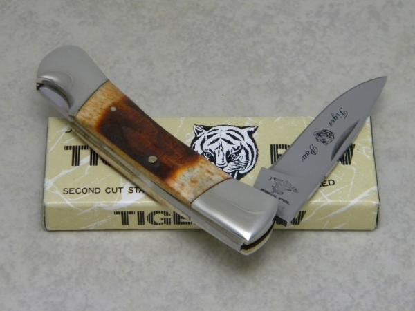 Frost Cutlery Japan Second Cut Stag "Tiger Paw" Lockback Knife in Box