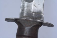 VINTAGE U.S.A. CAMILLUS NY USMC COMBAT FIXED BLADE KNIFE WITH SHEATH