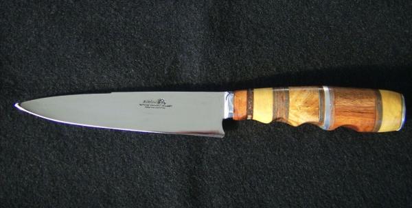 Handcrafted Argentinian, verijero style knife Handcrafted Argentinian, verijero style knife
