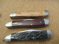 1992 Case XX Peanut  Collection 6 Knife Set in Walnut Display