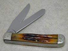 Case XX USA 2004 Vintage Bone V6254 Shepherd Hills Collector's Club Charter Member Trapper Knife