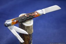 Tuna Valley Cutlery India Amber Stag Carpenter Whittler. #551