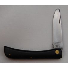 Case with Smooth Black Synthetic Covers In Very Good Condition (802)