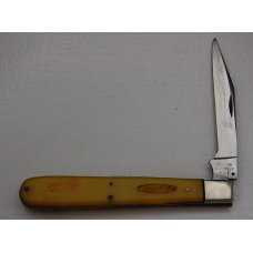 Robeson with Smooth Yellow Synthetic Covers In Very Good Condition (803)