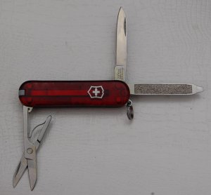 Victorinox with Smooth Red Synthetic Translucent Covers In Excellent Condition (817)