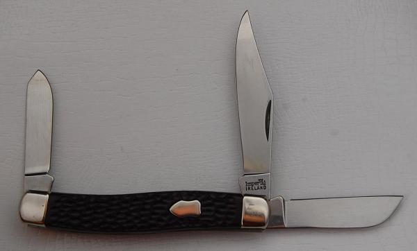 Imperial with Brown Synthetic Jigged Bone Covers In Excellent Condition (824) Imperial with Brown Synthetic Jigged Bone Covers In Excellent Condition (824)