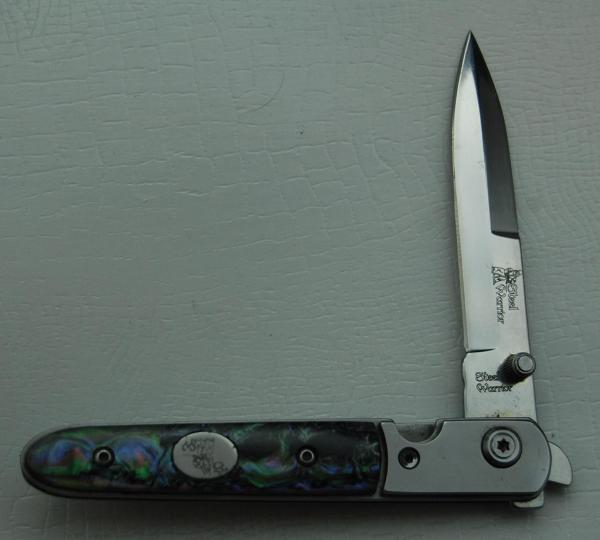 Steel Warrior with Synthetic Abalone Covers In Excellent Condition (868)