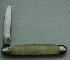 Unknown with Yellow Synthetic Covers In Excellent Condition (873)