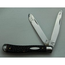 Monarch with Brown Jigged Synthetic Covers In Excellent Condition (896)
