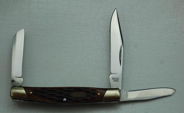 Buck with Brown Jigged Synthetic Covers In Excellent Condition (898) Buck with Brown Jigged Synthetic Covers In Excellent Condition (898)