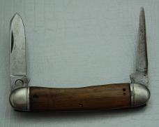 Unknown with Wood Covers In Very Good Condition (892)