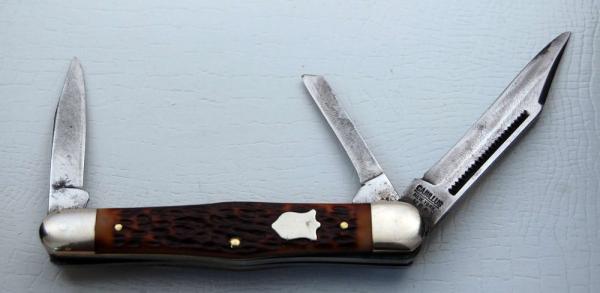 Camillus with Brown Jigged Delrin Covers In Very Good Condition (917)