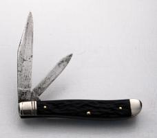 Camillus with Black Jigged Bone Covers In Very Good Condition (909)