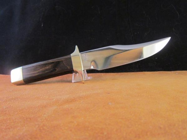 SOLD 1976 S&W Survival Series Bowie - Blackie Collins design model 6010 SOLD 1976 S&W Survival Series Bowie - Blackie Collins design model 6010