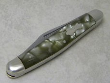 Bulldog Brand Germany Green Pearl "Pit Bulls Trade Mark" Stockman Knife - Banner Shield