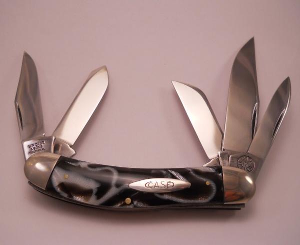 Unusual Case Classic Sowbelly 75039 Knife Anaconda Unusual Case Classic Sowbelly 75039 Knife Anaconda