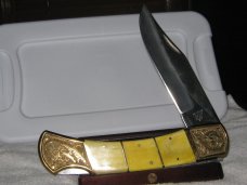 Large Folding Display Knives