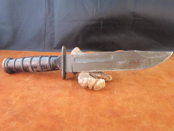 7" Camillus Mark ll Military Combat Knife 7" Camillus Mark ll Military Combat Knife