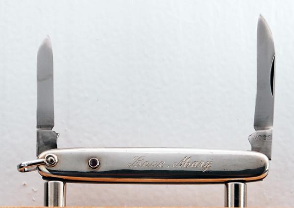 Voos 2-Blade 2 9/16" Long Pen Knife In Excellent Condition With Nickel Silver Covers (932)