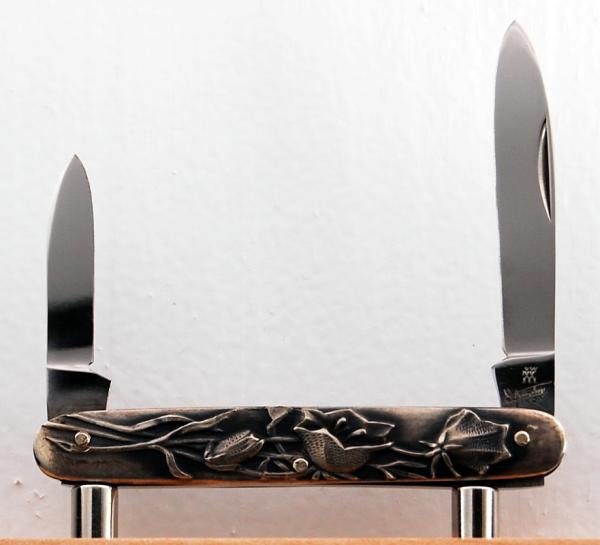 Henckels 2-Blade 2 3/4" Long Pen Knife In Excellent Condition With Stainless Steel Covers (934) Henckels 2-Blade 2 3/4" Long Pen Knife In Excellent Condition With Stainless Steel Covers (934)