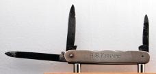 IXL George Wostenholm 3-Blade 2 11/16" Long Pen Very Good Condition w/Stainless Steel Covers (935)